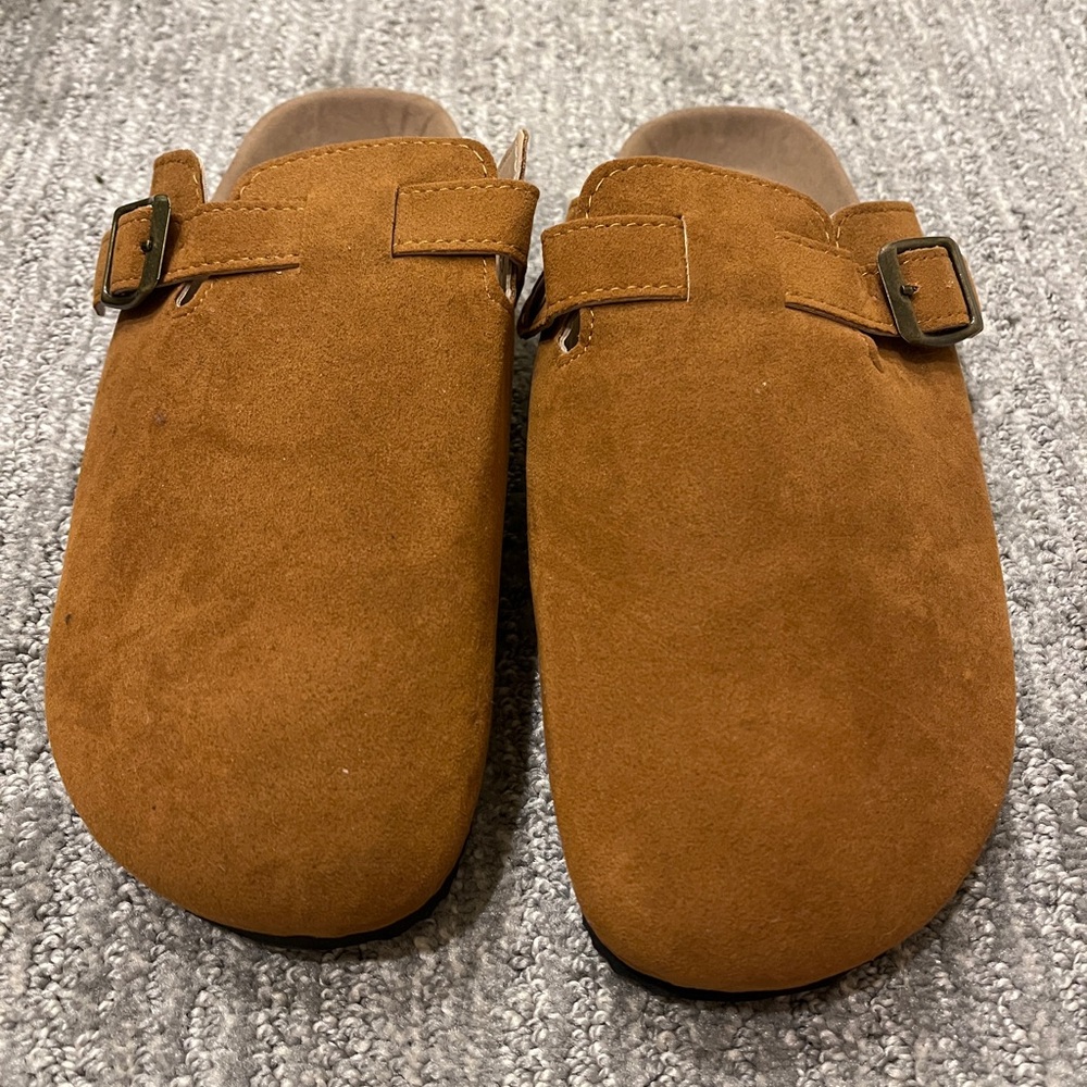 New Boston style Clog